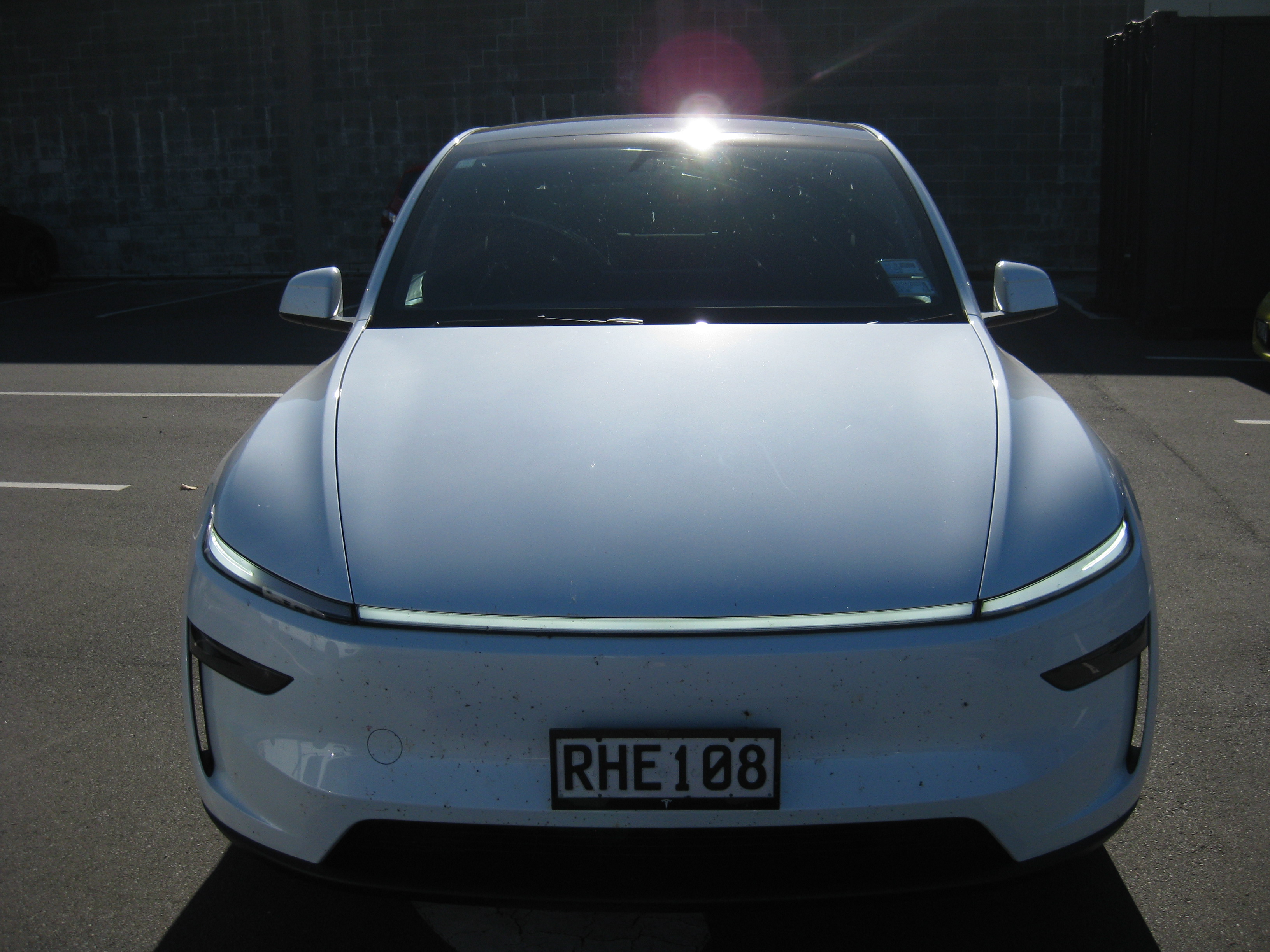 TESLA MODEL Y SALOON 2025-CURRENT